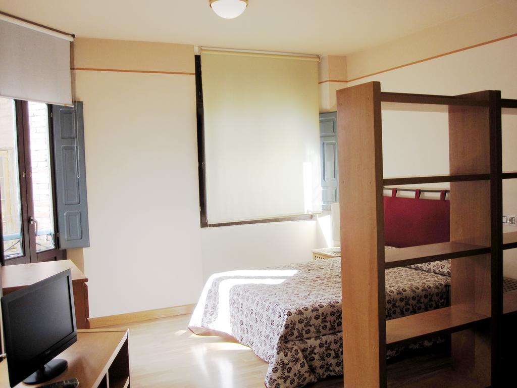 Apartamentos Legazpi Cangas De Narcea Exterior foto